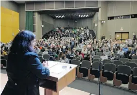  ?? TROY FLEECE/Leader-Post ?? University of Regina president Vianne Timmons chairs a university council meeting on Friday. The meeting was called to vote on whether or not to hold a vote of non-confidence in
her leadership and that of vice-president academic Tom Chase.