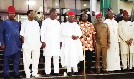  ??  ?? L-R: Senator Victor Umeh; former Governor of Anambra State, Senator Jim Nwobodo; Enugu State Governor, Ifeanyi Ugwuanyi; Governor David Umahi of Ebonyi State; Abia State Governor, Okezie Ikpeazu; Senate Minority Leader, Senator Enyinnaya Abaribe; Bishop Callistus Onaga of Catholic Diocese of Enugu; and Ohanaeze Ndigbo President-General, Chief Nnia Nwodo, during the meeting of the South East Governors Forum with leaders of the zone at the Government House, Enugu… yesterday.