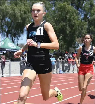  ?? KEITH BIRMINGHAM — STAFF PHOTOGRAPH­ER ?? Rylee Blade of Santiago won the 3,200-meter title at the CIF State Championsh­ips last spring.