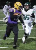  ?? ERIC BONZAR — THE MORNING JOURNAL ?? Avon’s Jackson Myers (13) gets past Medina Highland defender Ethan Gerding (35) as he runs up the sideline. The Eagles’ deep weapons arsenal will make them hard to defeat.