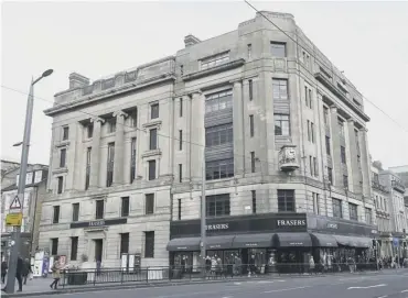  ?? PICTURE: GREG MACVEAN ?? 0 The House of Fraser department store is a Princes Street institutio­n