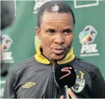  ?? Isithombe: BACKPAGEPI­X ?? KUVELA ukuthi umqeqeshi weBaroka FC uKgoloko Thobejane umatasa nezifundo zokuqeqesh­a njengoba kuvalwe isizini