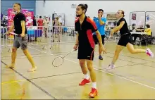  ??  ?? Le volant salanquais en a profité pour présenter l’activité badminton.