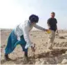  ?? ?? Archaeolog­ists Cordelia Hall and Florian Kirschner at the Mesaika site.