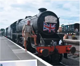  ?? THOMAS BRIGHT/SR (INSET: V.A. SIDLOW) ?? Steve Leyland with No. 45110 and the headboard he made for No. 45269, the last locomotive to leave Bolton shed on June 29 1968.