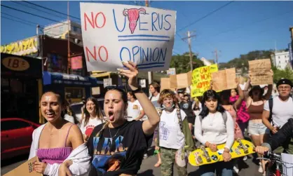  ?? ?? Students at Berkeley protest on campus in California on Wednesday 4 May. Photograph: Chris Tuite/ImageSPACE/REX/Shuttersto­ck