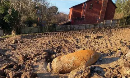  ??  ?? Devon and Cornwall Police confirmed a 400-metre cordon was in place after the discovery of the Hermann bomb pictured above. . Photograph: Ministry of Defence/PA