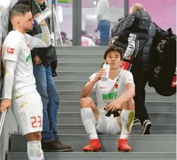  ?? Foto: Ulrich Wagner ?? Die 1:3-Niederlage war auch für Marco Richter (links) und Ja-Cheol Koo schwer zu verdauen.