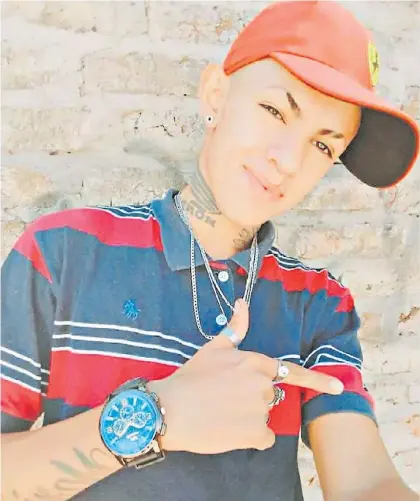  ??  ?? Final trágico. “Yoni”, el joven que asaltó a un policía en La Matanza y terminó muerto tras recibir dos balazos.