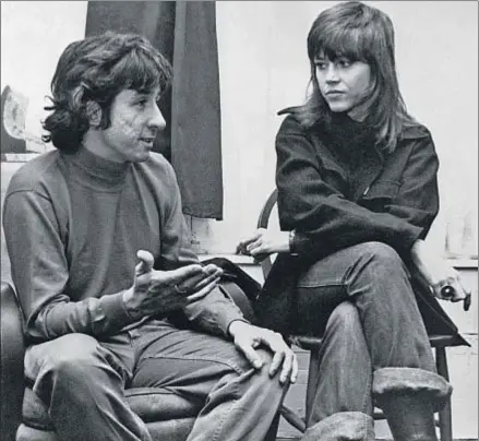  ?? ANONYMOUS / AP ?? Tom Hayden y Jane Fonda se casaron y juntos lucharon contra las guerras, las armas nucleares y el racismo