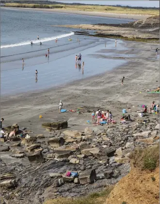  ??  ?? Rosses Point beach on Saturday last. Pic: Donal Hackett.