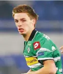  ??  ?? Lesione al legamento crociato del ginocchio sinistro. L’ala del Borussia M. Patrick Hermann (24 anni) salterà la sfida di Champions con la Juve del 21 ottobre.