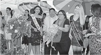  ??  ?? SUSTAINABI­LITY
Tourism Undersecre­tary for Public Affairs and Advocacy Katherine de Castro (3rd from right) presents the Department of Tourism’s plans for tourism sustainabi­lity in Pagudpud town (Ilocos Norte) during the inaugurati­on of Hannah Resort’s...