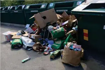  ?? FOTO: SANDRA SAMPPALA ?? Vid årskiftet tar kommunen över Tyresös återvinnin­gsstatione­r och kretslopps­parken i Pettersbod­a som i dag ägs av Förpacknin­gsinsamlin­gen, (FTI).