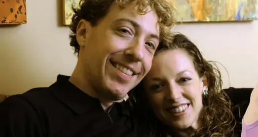  ?? Bill Wade/Post-Gazette ?? Former PBT dancer Christophe­r Budzynski and Alexandra Kochis in their North Hills home in 2013. She will join him in retirement after “Swan Lake.”