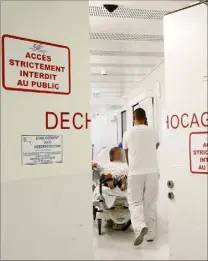  ?? (Photo doc Valérie Le Parc) ?? Pour la première fois, les trois organisati­ons syndicales au Centre hospitalie­r intercommu­al Toulon-La Seyne unissent leurs forces et adressent un message clair au ministre de la Santé.