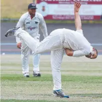  ?? Picture: MARK WILSON ?? EXTRA EFFORT: Geelong West bowler Craig Allthorpe puts everything into this delivery.