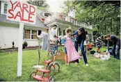  ?? [THINKSTOCK PHOTO] ?? Yard sales are one way to get rid of things you don’t want anymore.