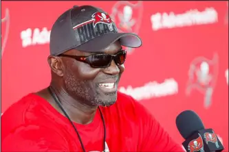  ?? Jefferee Woo
Tampa Bay Times/tns ?? Buccaneers coach Todd Bowles is as likable as he is even-tempered and funny. He is also 32-49 after five seasons while guiding the Jets and Bucs.