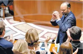  ?? PHILIPPE WOHAZE/REUTERS ?? El primer ministro, Edouard Philippe, fue ovacionado.