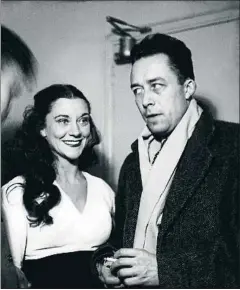  ?? ALBUM / RUE DES ARCHIVES / BRIDGEMAN IMAGES / RENE SAINT PAUL ?? María Casares y Albert Camus, en una foto de 1948