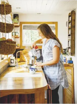  ??  ?? Annelies Zwaan constructe­d her tiny home using as many reclaimed materials as possible. "I wanted every part of my house to feel like it has a history."