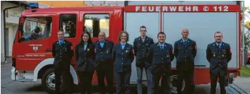  ?? Foto: Sonja Kriener ?? Die Vorstandsc­haft der Freiwillig­en Feuerwehr Bayersried‰Ursberg‰Premach. Erste Reihe von links: Katharina Schmid, Sonja Kriener, Steffen Baumgart, Andreas Döring. Zweite Reihe von links: Christoph Schmid, Markus Hafenmair, Julian Basler, Günther Laible. Es fehlt Steffen Akermann.