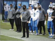  ?? BEN MARGOT — THE ASSOCIATED PRESS ?? Lions head coach Darrell Bevell watches during the second half against the Tennessee Titans of Sunday’s game in Nashville, Tenn.