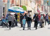  ?? FOTO/MARIO TRINIDAD ?? Pasan los días y menos penjamense­s con síntomas de Covid-19.