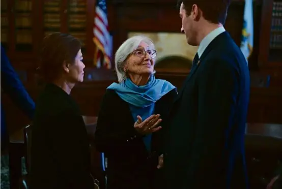  ?? JONATHAN WIGGS/GLOBE STAFF ?? Magda Bader (center), a survivor of the Holocaust, spoke at the Massachuse­tts State House on Thursday.