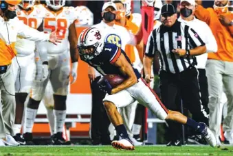  ?? AUBURN PHOTO BY TODD VAN EMST ?? Auburn junior receiver Anthony Schwartz continues to be elusive for opponents and has touchdown receptions of 91 and 54 yards the past two games.