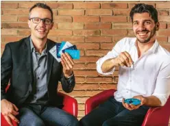  ??  ?? Da sinistra, Christian Burattini e Andrea Taglini, soci fondatori della Easysnap Technology.