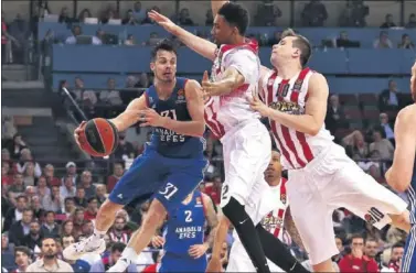  ??  ?? VUELTA A ESPAÑA. Heurtel brilló en el Baskonia y después se marchó a jugar al Anadolu Efes turco.