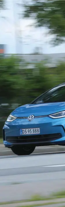  ?? ?? Der er små udvendige aendringer på den facelifted­e VW ID.3, men mere betydelige forbedring­er indvendigt. Fotos: VW