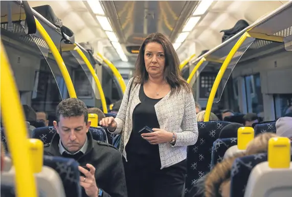  ?? Picture: Tina Norris. ?? June Paterson is campaignin­g about trains skipping stops, which blight her commute to work in Edinburgh from Kinghorn.