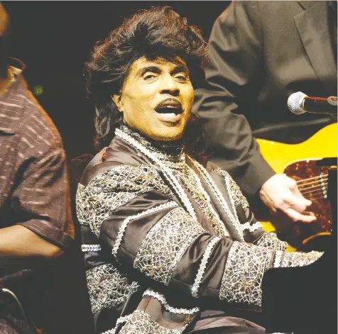  ?? — PHOTOS: GETTY IMAGES FILES ?? Little Richard performs on the stage of the Olympia Concert Hall in Paris in 2005. The rock ‘n’ roll pioneer, whose outrageous showmanshi­p and lightning-fast rhythms thrilled crowds in the 1950s, has died.