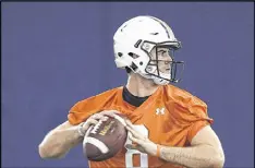  ?? JULIE BENNETT / AL.COM ?? Auburn quarterbac­k Jarrett Stidham (above) still has to battle Sean White for the starter job.