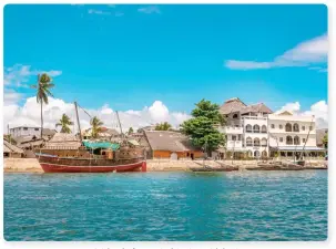  ??  ?? Kenya’s island of Lamu is dripping with heritage.
