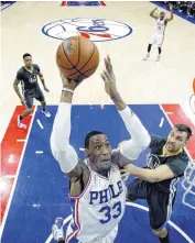  ?? [AP PHOTO] ?? Philadelph­ia 76ers small forward Robert Covington has been mentioned in trade rumors throughout the season.