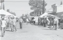  ?? / ALBERTO HIERRO ?? Se podía observar la vendimia de cientos de vendedores a lo largo de las calles de la colonia