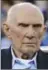  ??  ?? Y.A. Tittle