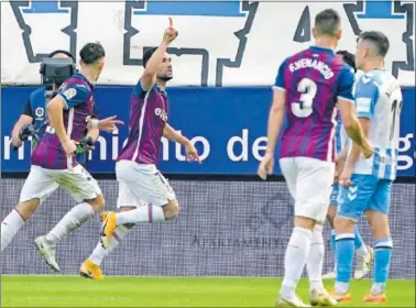  ?? ?? Quique González celebra el gol de la victoria del Eibar en La Rosaleda.
