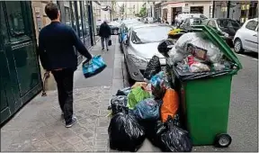  ??  ?? Cent vingt et un responsabl­es sont attendus dans autant de quartiers de Paris.