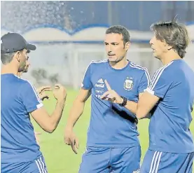  ?? @ARGENTINA ?? Cambia. Scaloni volvió a ensayar con un equipo distinto.