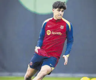  ?? // FCB ?? Con apenas 17 años -cumplidos en eneroPau Cubarsí será convocado por primera vez con la selección española absoluta