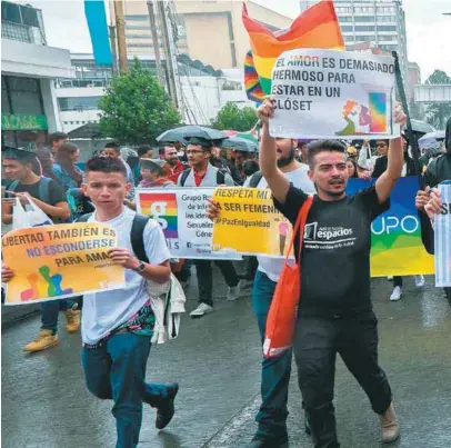  ?? / EFE ?? En Colombia, en 1980 se despenaliz­aron las relaciones homosexual­es. Y en 1990, la OMS las eliminó de la lista de enfermedad­es mentales.