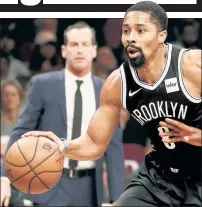  ?? Paul J. Bereswill ?? ON GUARD: Spencer Dinwiddie goes to the basket for two of his 31 points Sunday.