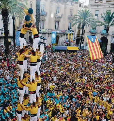  ?? FOTO: © MAITE GOMÀ I FARRÀS ?? Els Bordegasso­s de Vilanova volen portar a la festa major els clàssics de vuit. CAPS DE COLLA: PRINCIPALS FITES HISTÒRIQUE­S: