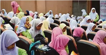 165 Ikuti Seminar Hebat Upsr 2018 Pressreader