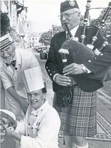  ??  ?? head chef Brian Mutch at Aberdeen Fish Festival Lussier, Dorothy Cryle, manager at the hotel, Ken Watmough and Piper PC Jim Christie.